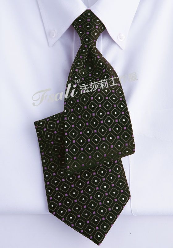 怎样选择合适的西装领带？